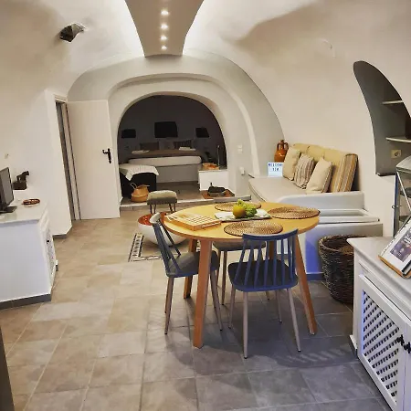 Cave House Martrona Semesterbostad