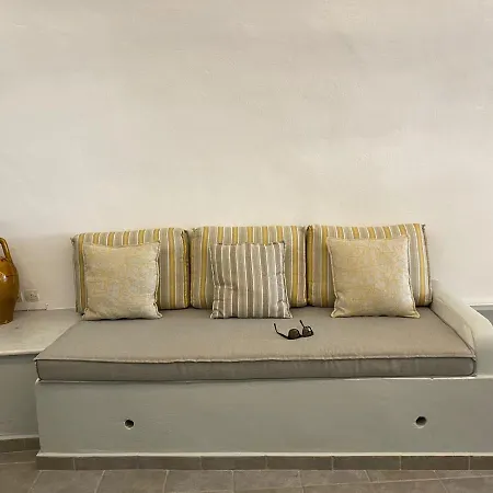 Cave House Martrona Semesterbostad *