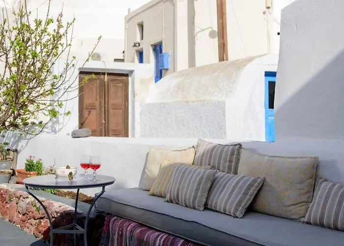 Cave House Martrona Φοινικιά