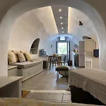 Cave House Martrona Foinikiá