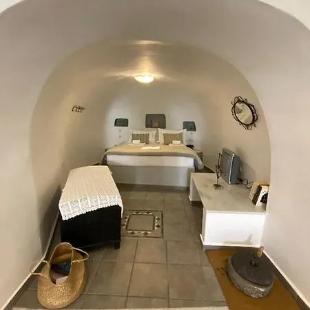 Holiday home Cave House Martrona