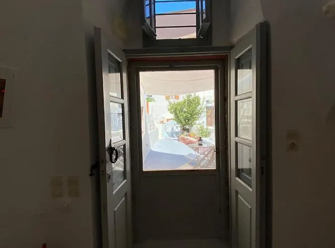 Cave House Martrona *